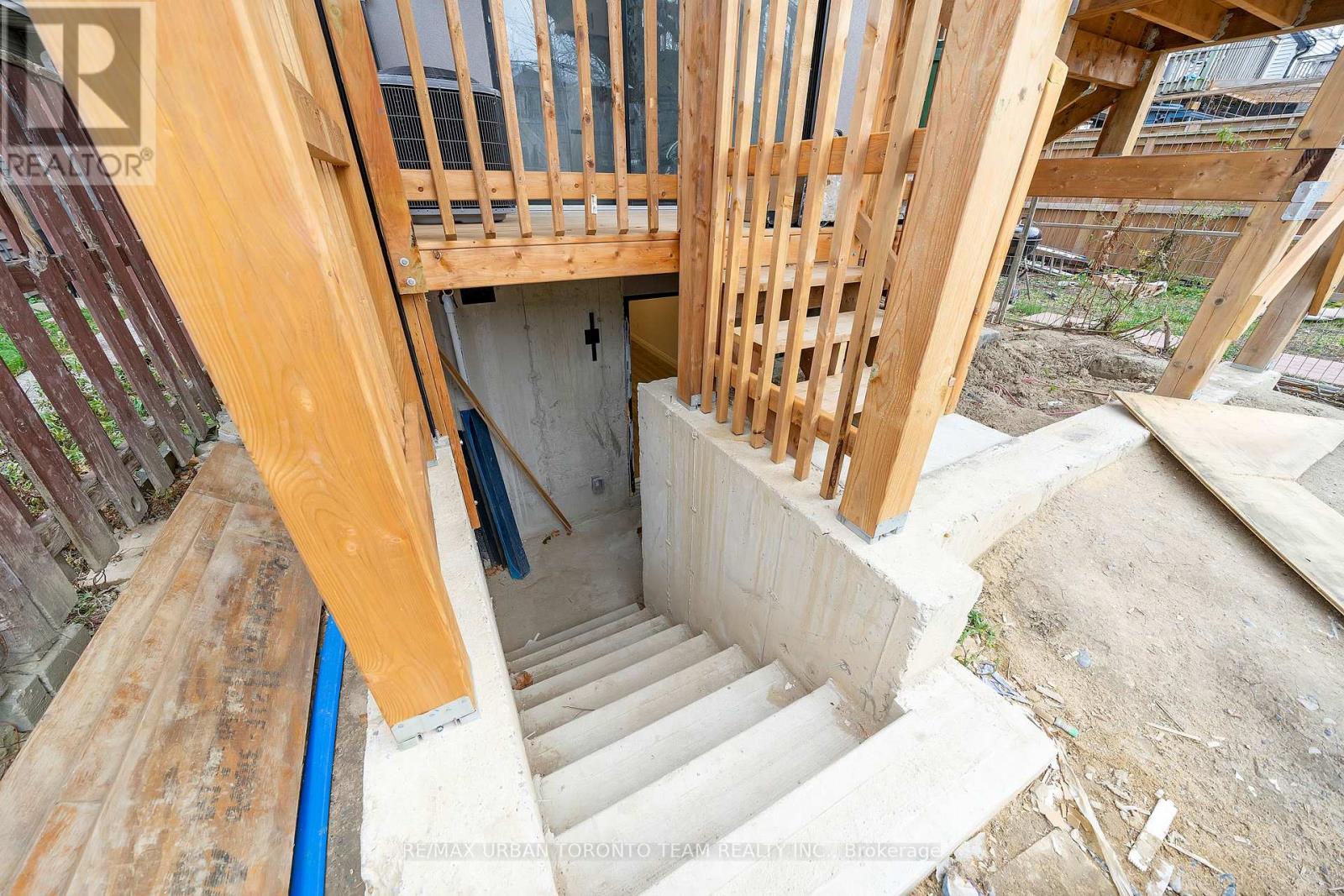 Lower - 474 Montrose Avenue, Toronto, Ontario  M6G 3H1 - Photo 15 - C12590688