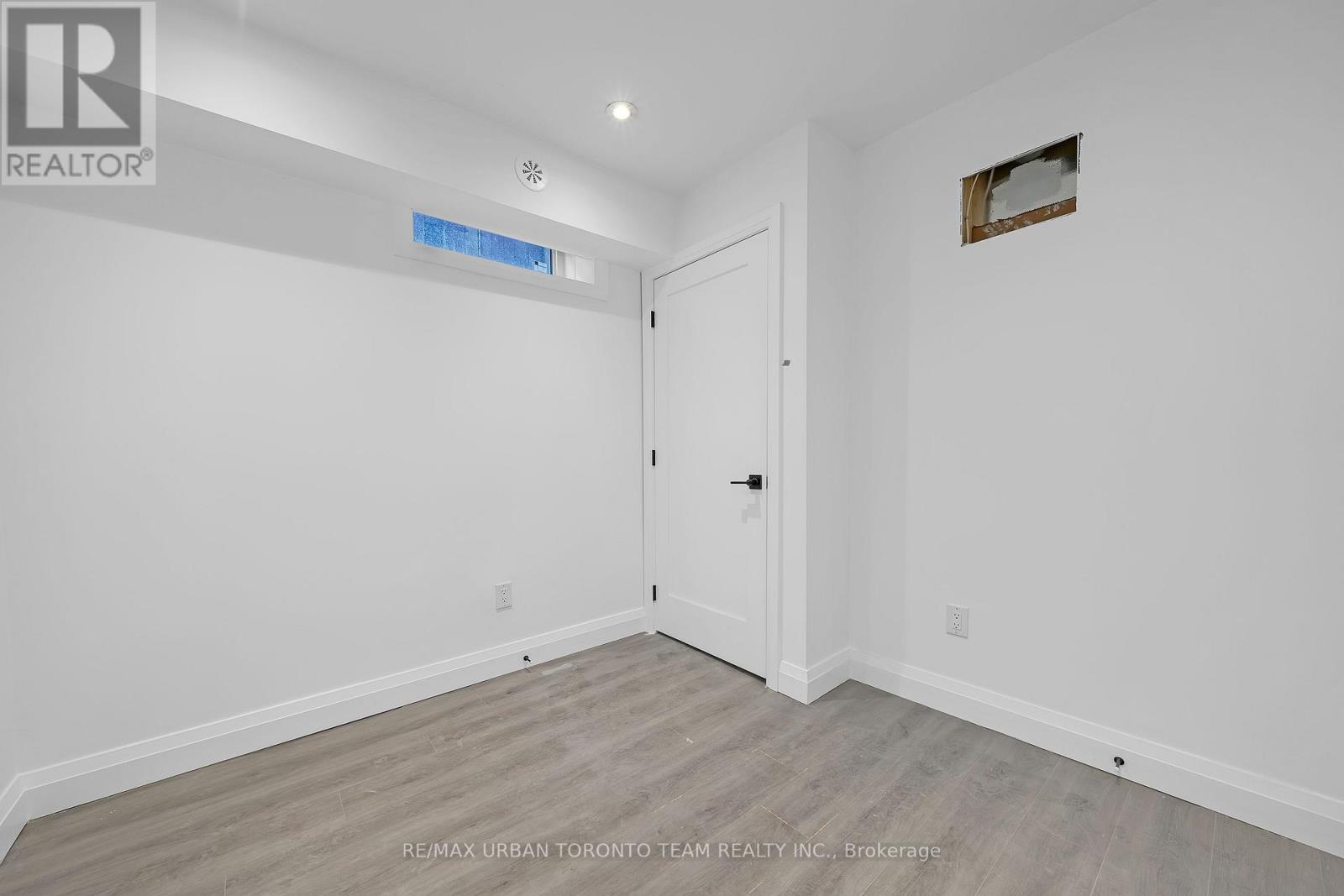 Lower - 474 Montrose Avenue, Toronto, Ontario  M6G 3H1 - Photo 11 - C12590688