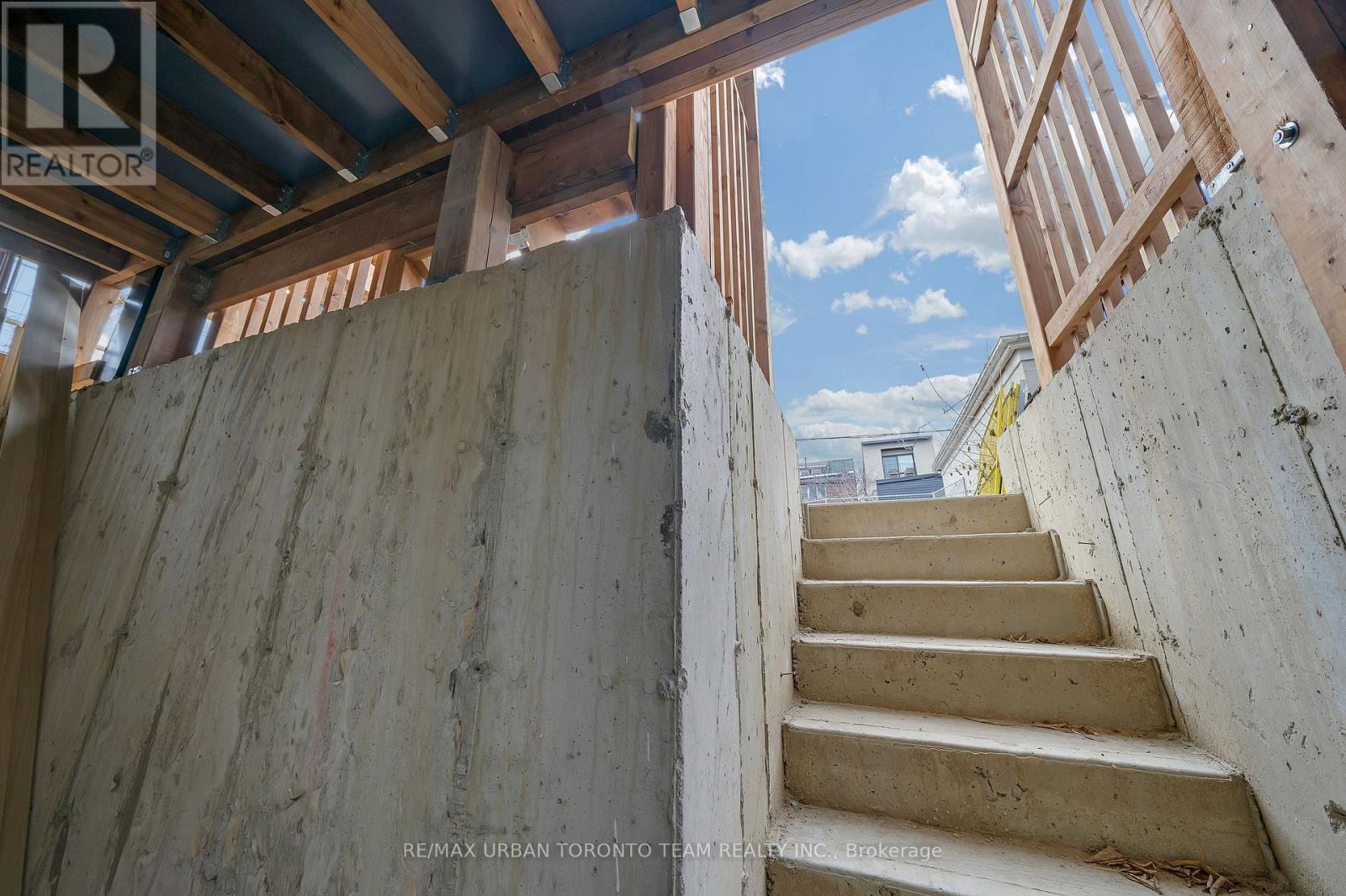 Lower - 474 Montrose Avenue, Toronto, Ontario  M6G 3H1 - Photo 14 - C12590688