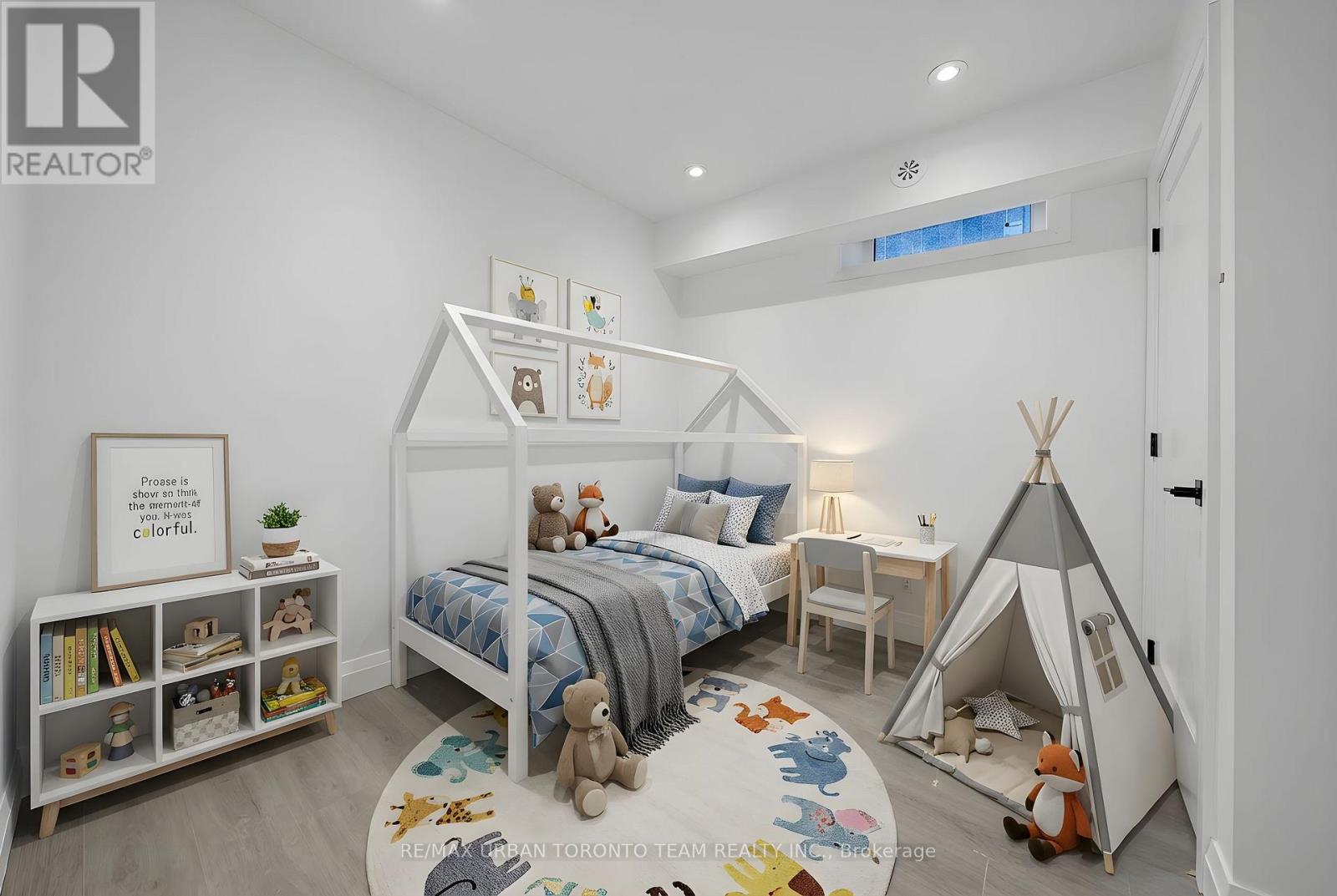 Lower - 474 Montrose Avenue, Toronto, Ontario  M6G 3H1 - Photo 3 - C12590688