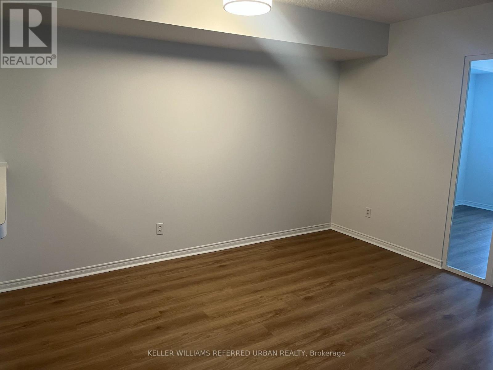 1001 - 25 The Esplanade, Toronto, Ontario  M5E 1W5 - Photo 6 - C12645838