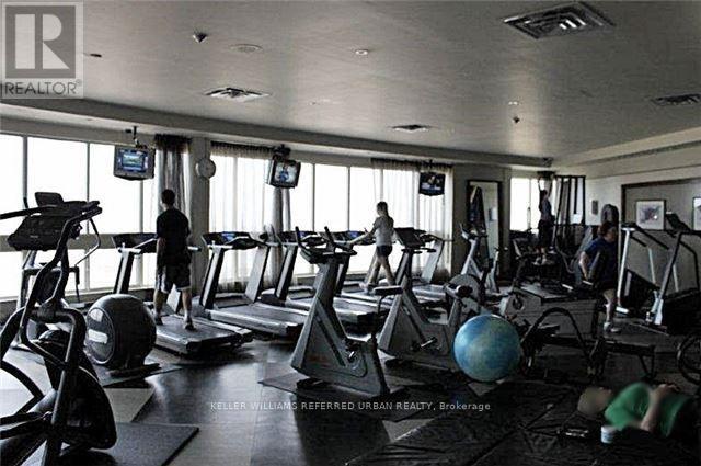 1001 - 25 The Esplanade, Toronto, Ontario  M5E 1W5 - Photo 16 - C12645838