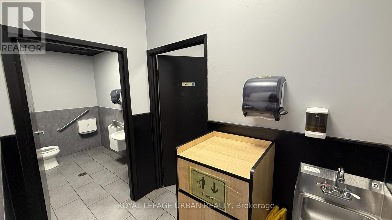 1885 Kennedy Road, Toronto, Ontario  M1P 2L9 - Photo 10 - E12693154