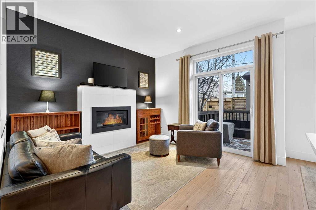 2, 1919 30 Street Sw, Calgary, Alberta  T3E 2L5 - Photo 3 - A2279417