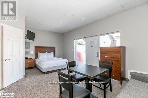 106 - 361 Mosley Street, Wasaga Beach, Ontario  L9Z 2J8 - Photo 4 - S12700170