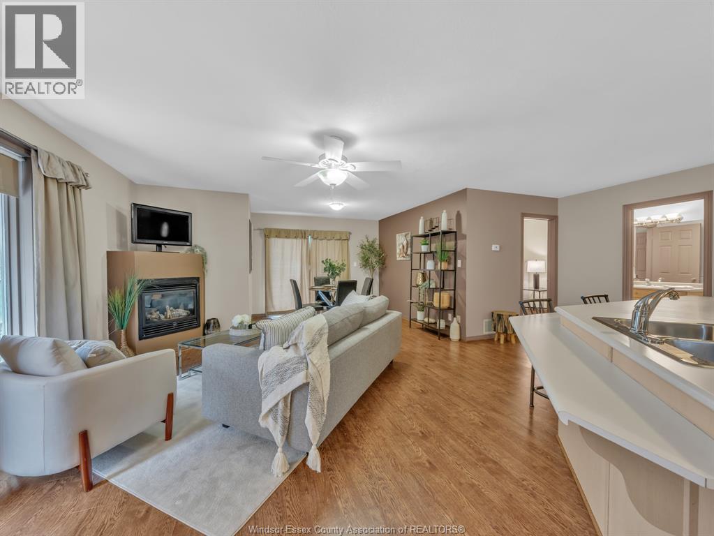 348 Ridgeview Place North, Amherstburg, Ontario  N9V 3Y6 - Photo 5 - 26001140