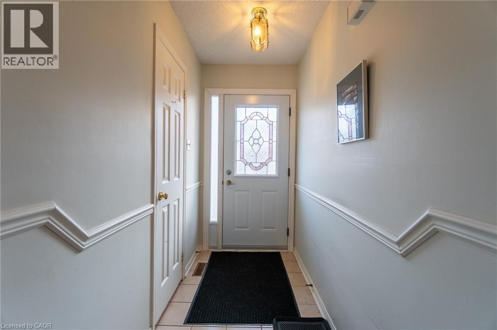 5255 Lakeshore Road Unit# 3, Burlington, Ontario  L7L 5X5 - Photo 9 - 40798840