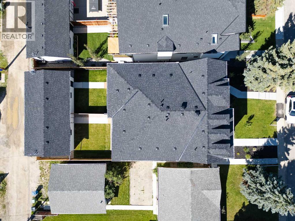 1425 44 Street Sw, Calgary, Alberta  T3C 2A7 - Photo 38 - A2250840