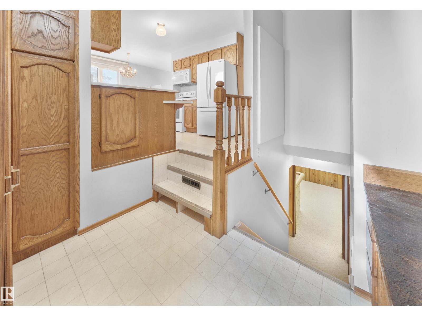 10512 54 Av Nw, Edmonton, Alberta  T6H 0T7 - Photo 23 - E4466954