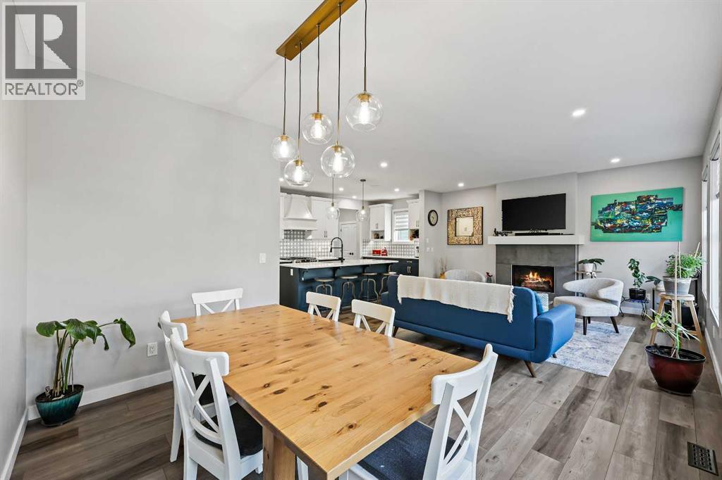 34 Coach Ridge Point Sw, Calgary, Alberta  T3H 2A7 - Photo 18 - A2259480