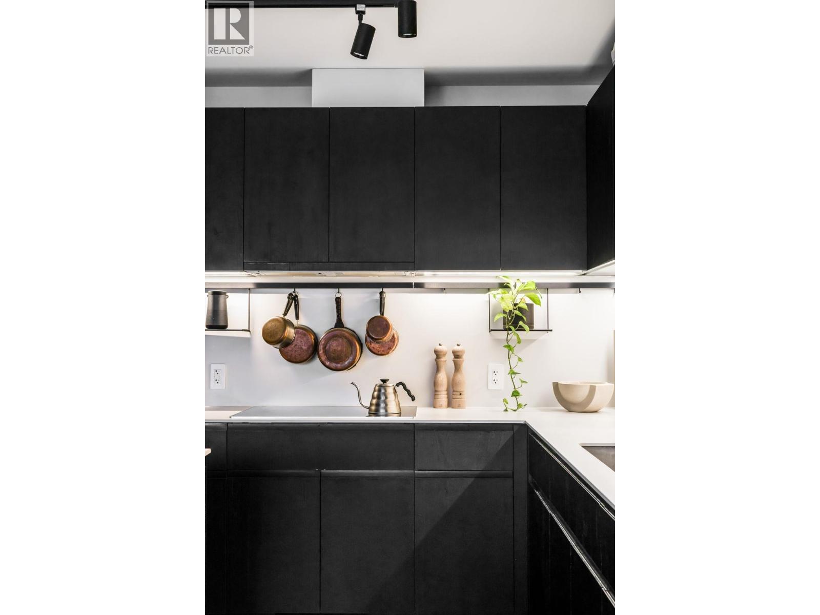 3914 Dumfries Street, Vancouver, British Columbia  V5N 0J1 - Photo 10 - R3078768