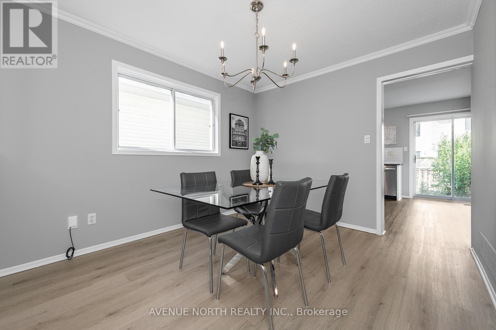 2 Chickasaw Crescent, Ottawa, Ontario  K2M 1M3 - Photo 12 - X12700210