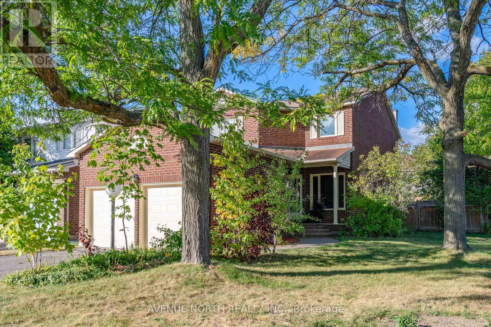 2 Chickasaw Crescent, Ottawa, Ontario  K2M 1M3 - Photo 3 - X12700210