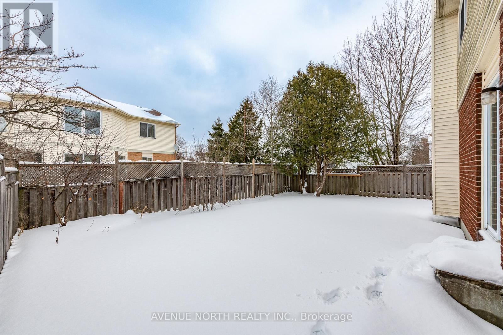 2 Chickasaw Crescent, Ottawa, Ontario  K2M 1M3 - Photo 49 - X12700210