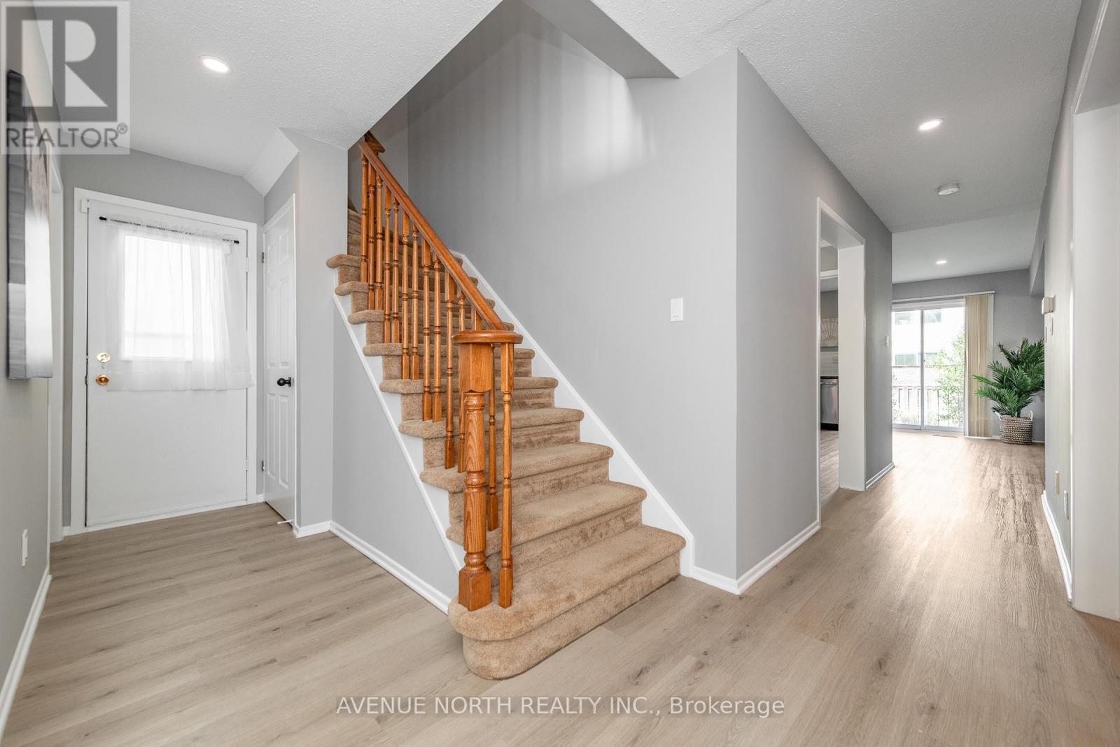 2 Chickasaw Crescent, Ottawa, Ontario  K2M 1M3 - Photo 6 - X12700210