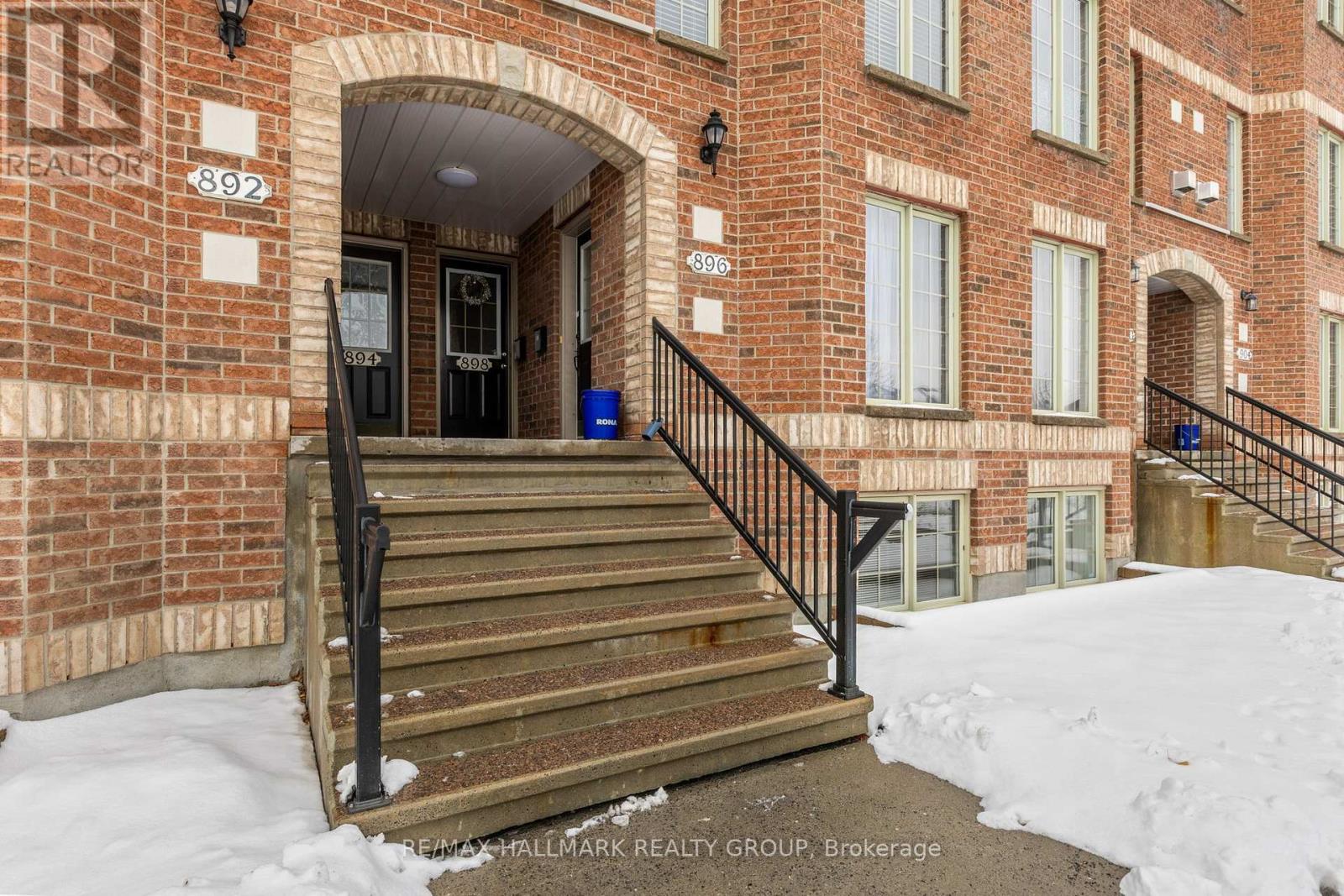 896 Longfields Drive, Ottawa, Ontario  K2J 5K6 - Photo 2 - X12700240