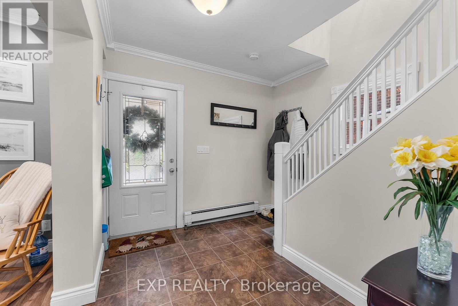 91 Welland Avenue, St. Catharines, Ontario  L2R 2N2 - Photo 4 - X12700218