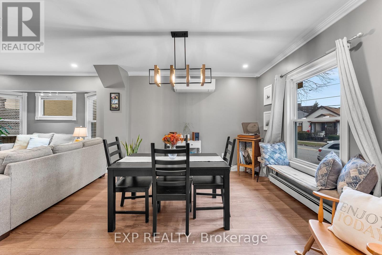 91 Welland Avenue, St. Catharines, Ontario  L2R 2N2 - Photo 6 - X12700218