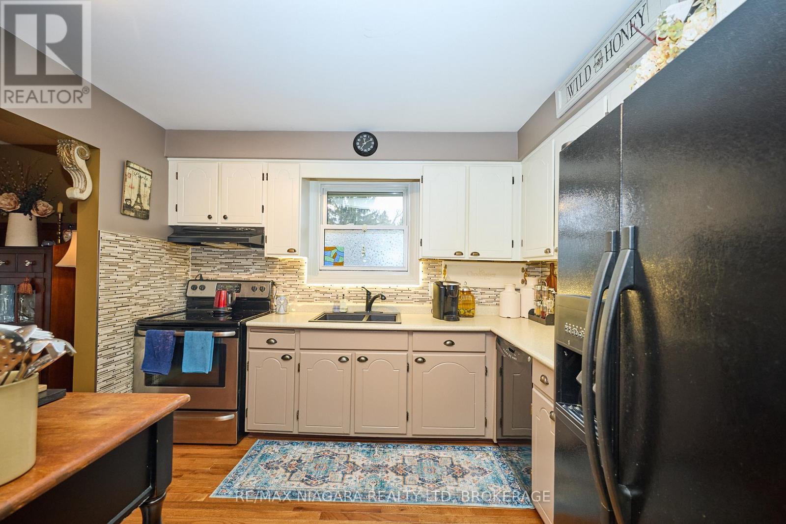 698 Buffalo Road, Fort Erie, Ontario  L2A 5T6 - Photo 12 - X12700226