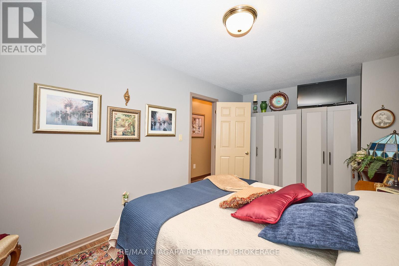 698 Buffalo Road, Fort Erie, Ontario  L2A 5T6 - Photo 15 - X12700226