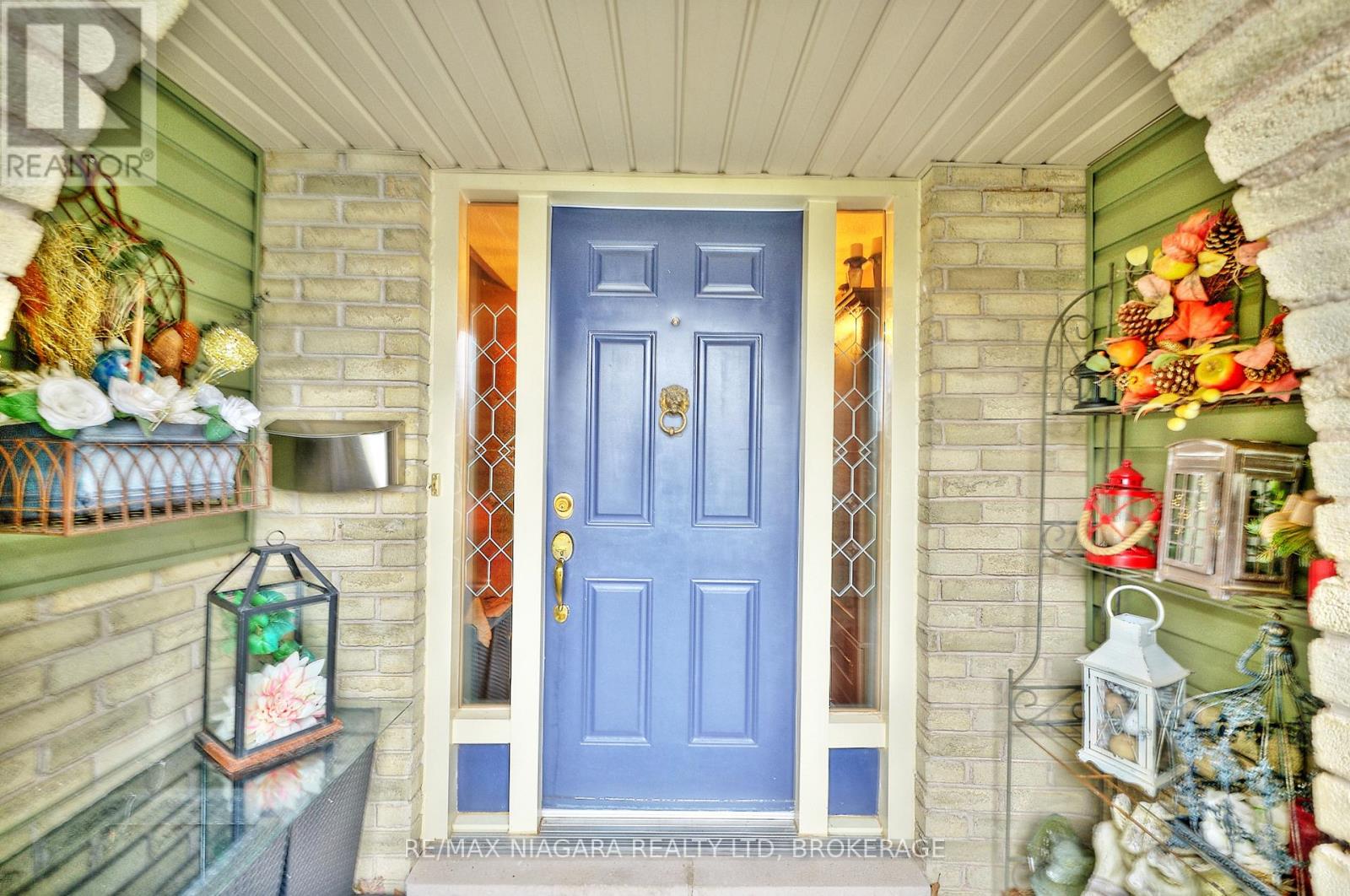 698 Buffalo Road, Fort Erie, Ontario  L2A 5T6 - Photo 4 - X12700226