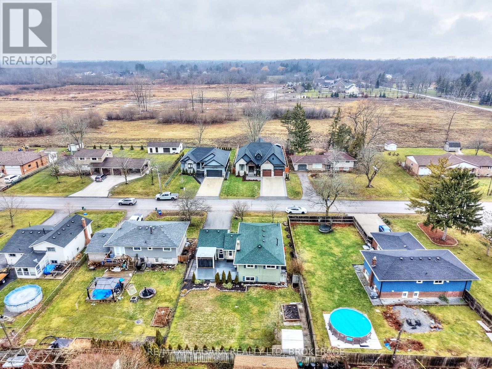 698 Buffalo Road, Fort Erie, Ontario  L2A 5T6 - Photo 45 - X12700226