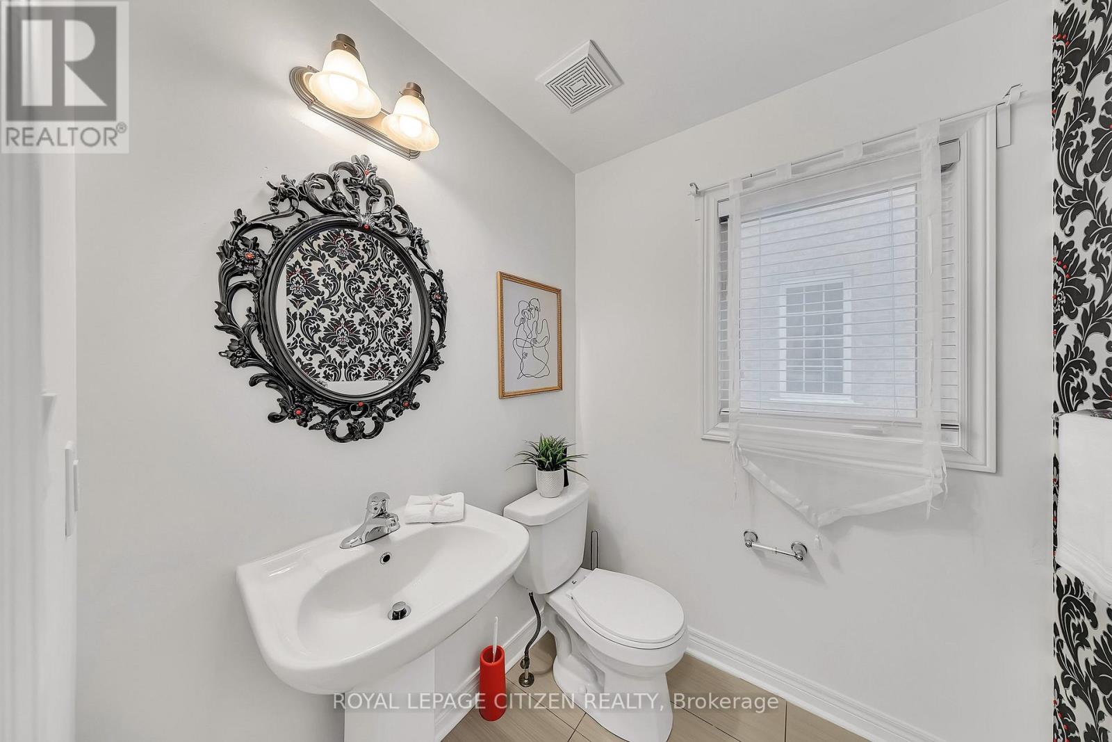 1882 Esterbrook Drive, Oshawa, Ontario  L1K 0N4 - Photo 6 - E12697070