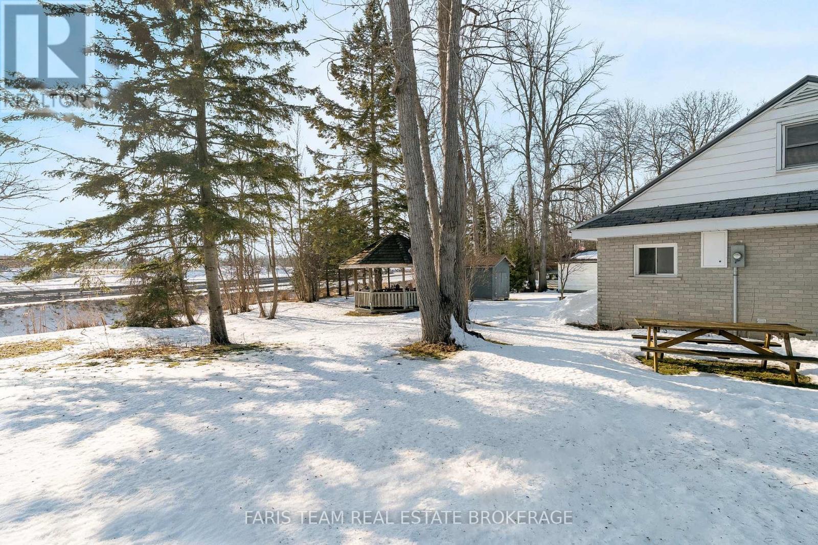 25 Ayling Reid Court, Wasaga Beach, Ontario  L9Z 2G5 - Photo 34 - S12691604