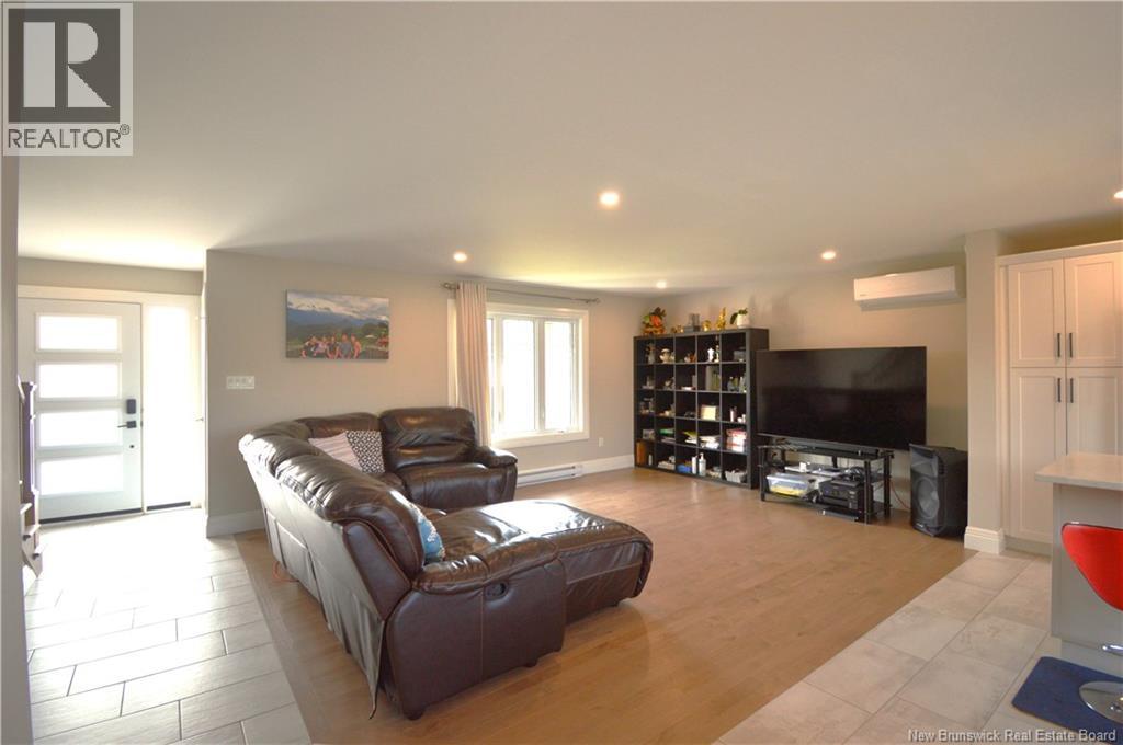 6 Dominique Street, Shediac, New Brunswick  E4P 0S2 - Photo 2 - NB132255