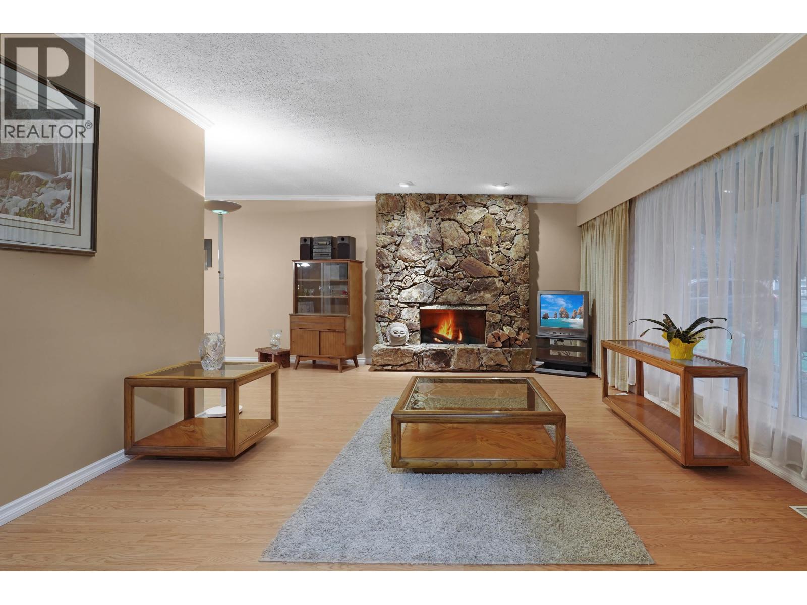 129 53 Street, Delta, British Columbia  V4M 3B3 - Photo 7 - R3079843