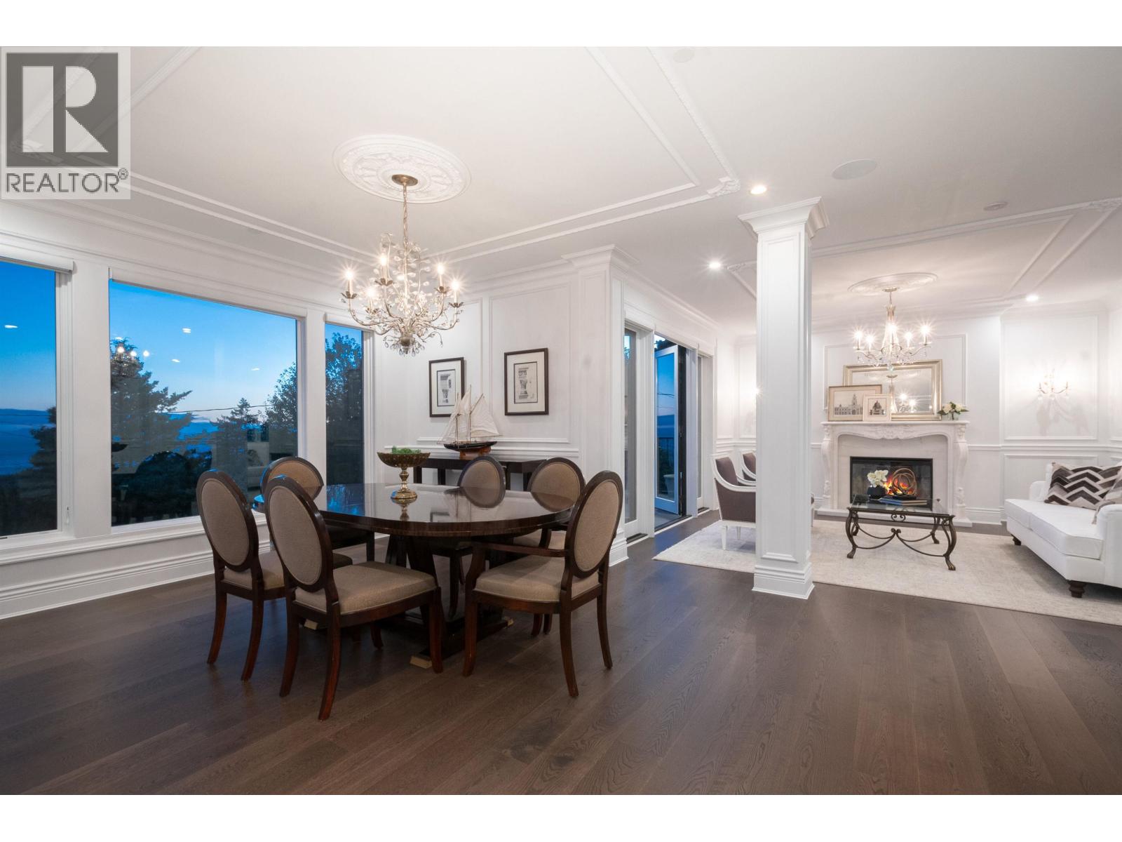 4135 Burkehill Place, West Vancouver, British Columbia  V7V 3M8 - Photo 5 - R3079845