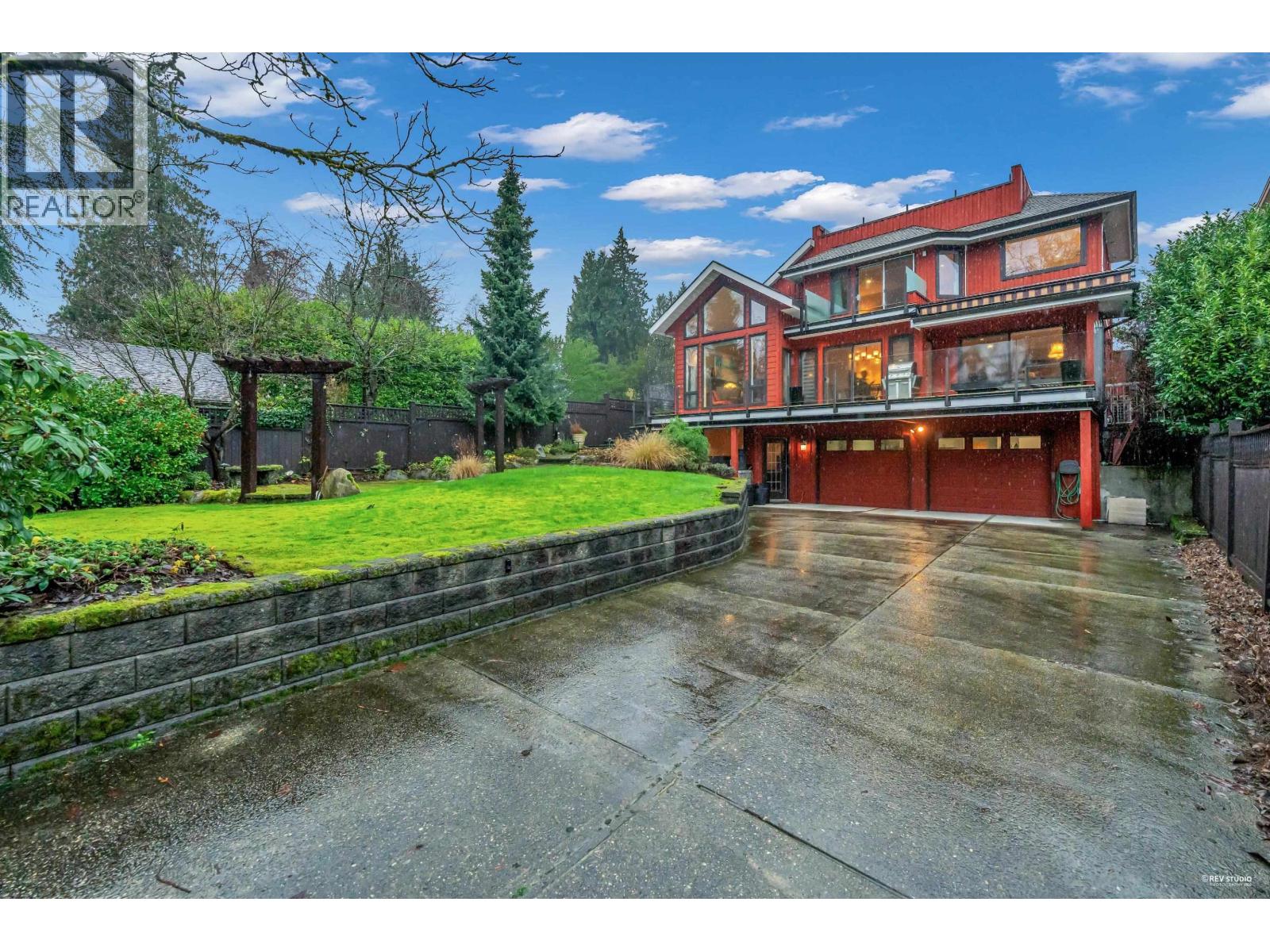 1578 INGLEWOOD AVENUE, West Vancouver, British Columbia