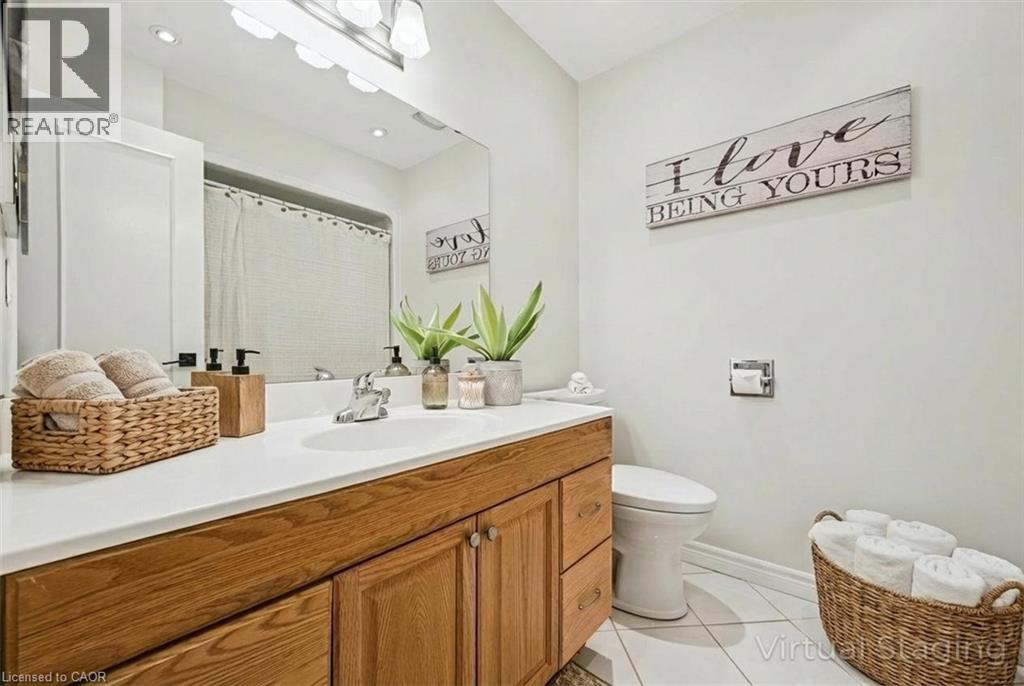 2201 Cartier Crescent, Burlington, Ontario  L7P 2Z6 - Photo 11 - 40797365