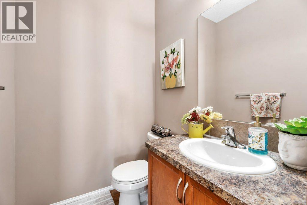 319 Saddlebrook Circle E, Calgary, Alberta  T3J 0J9 - Photo 23 - A2258515