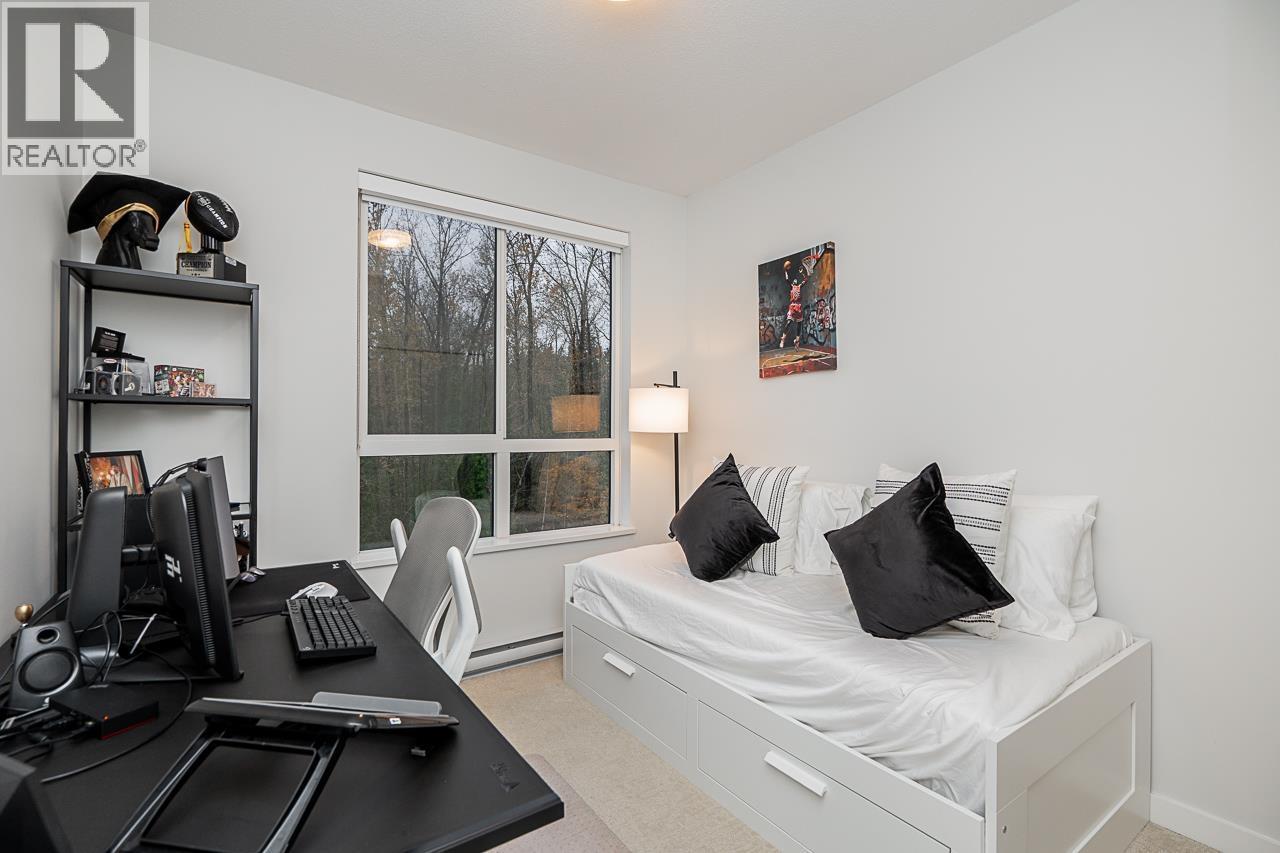 401 6438 Byrnepark Drive, Burnaby, British Columbia  V3N 0J2 - Photo 13 - R3079542