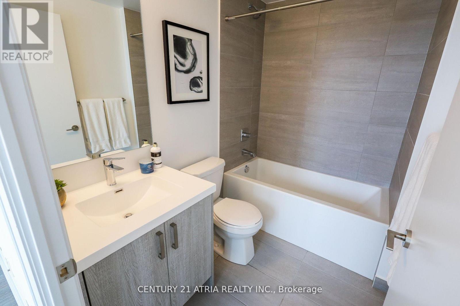 2105 - 77 Mutual Street, Toronto, Ontario  M5B 0B9 - Photo 23 - C12700172