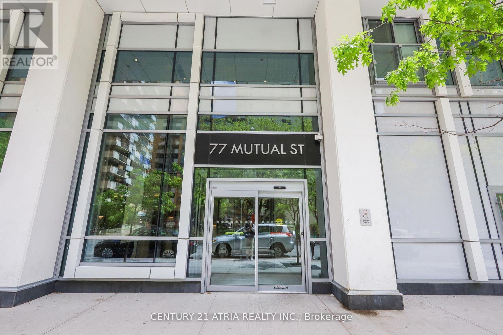 2105 - 77 Mutual Street, Toronto, Ontario  M5B 0B9 - Photo 3 - C12700172