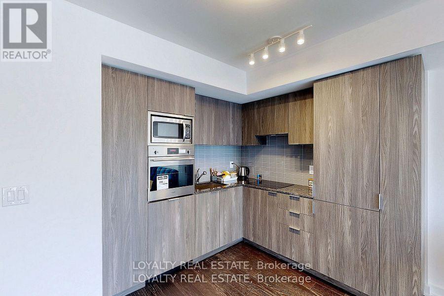 1107 - 11 Wellesley Street W, Toronto, Ontario  M4Y 0G4 - Photo 14 - C12700196