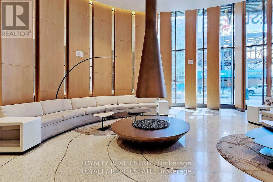 1107 - 11 Wellesley Street W, Toronto, Ontario  M4Y 0G4 - Photo 4 - C12700196