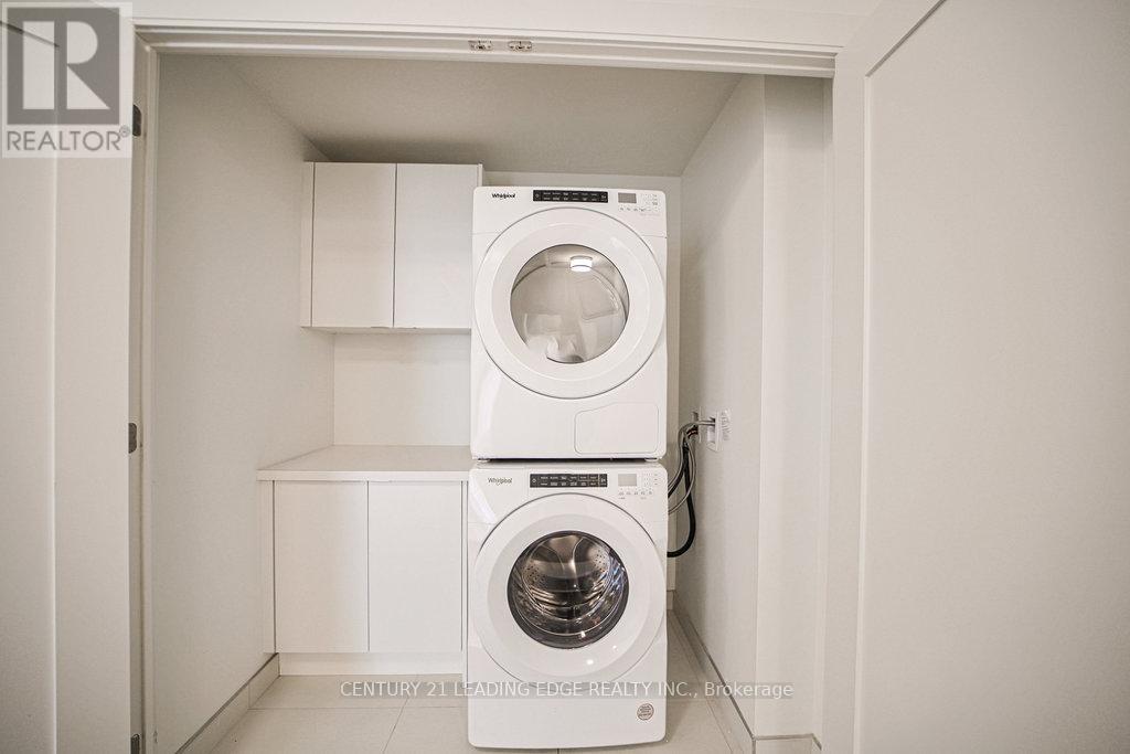 139 - 20 Inn On The Pk Drive, Toronto (Banbury-Don Mills), Ontario  M3C 0P8 - Photo 43 - C12700198