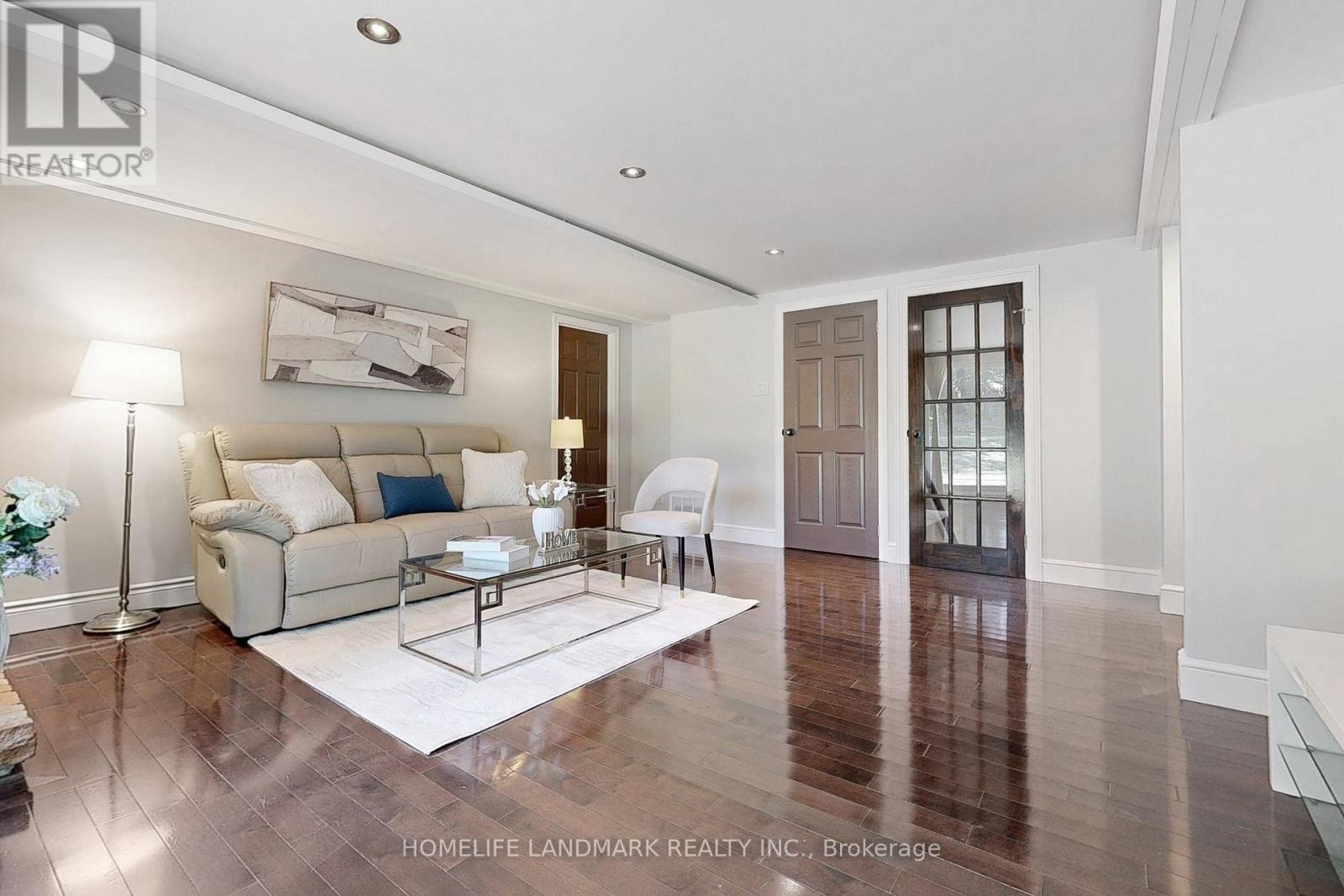 61 Whittaker Crescent, Toronto, Ontario  M2K 1K9 - Photo 33 - C12700256