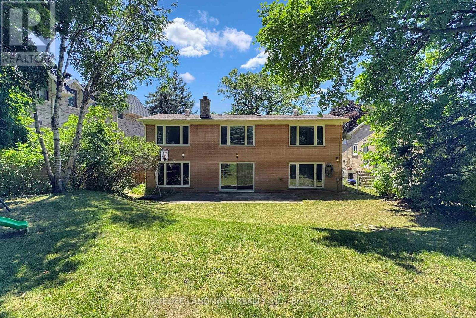 61 Whittaker Crescent, Toronto, Ontario  M2K 1K9 - Photo 43 - C12700256