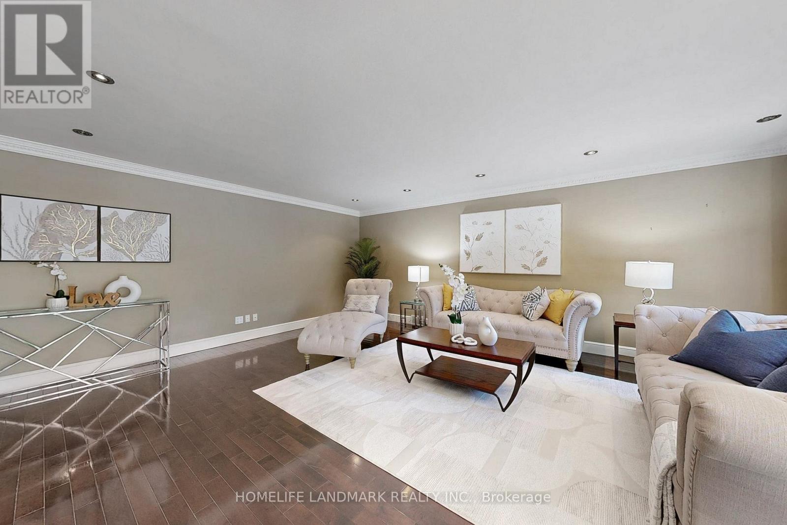 61 Whittaker Crescent, Toronto, Ontario  M2K 1K9 - Photo 6 - C12700256