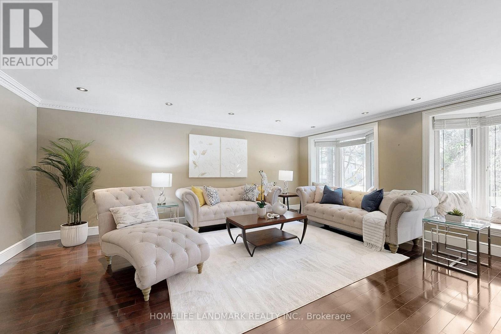 61 Whittaker Crescent, Toronto, Ontario  M2K 1K9 - Photo 7 - C12700256