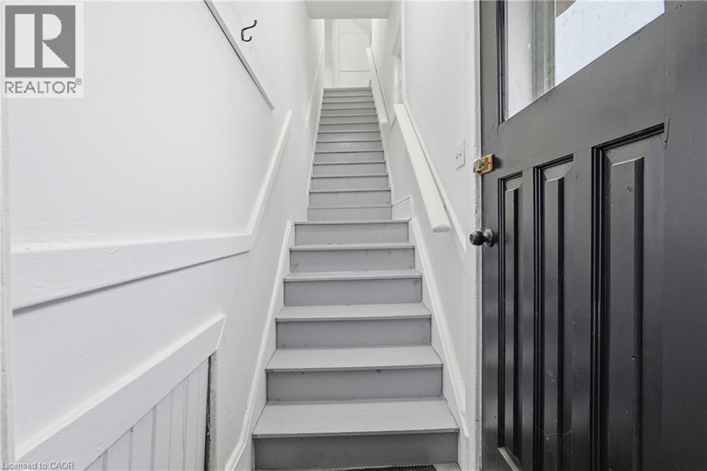 27 Albert Street, Welland, Ontario  L3B 4L1 - Photo 12 - 40798846