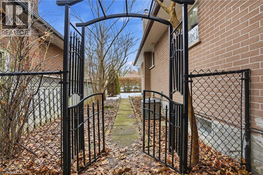 16 Alison Avenue, Cambridge, Ontario  N1R 1M9 - Photo 42 - 40798828