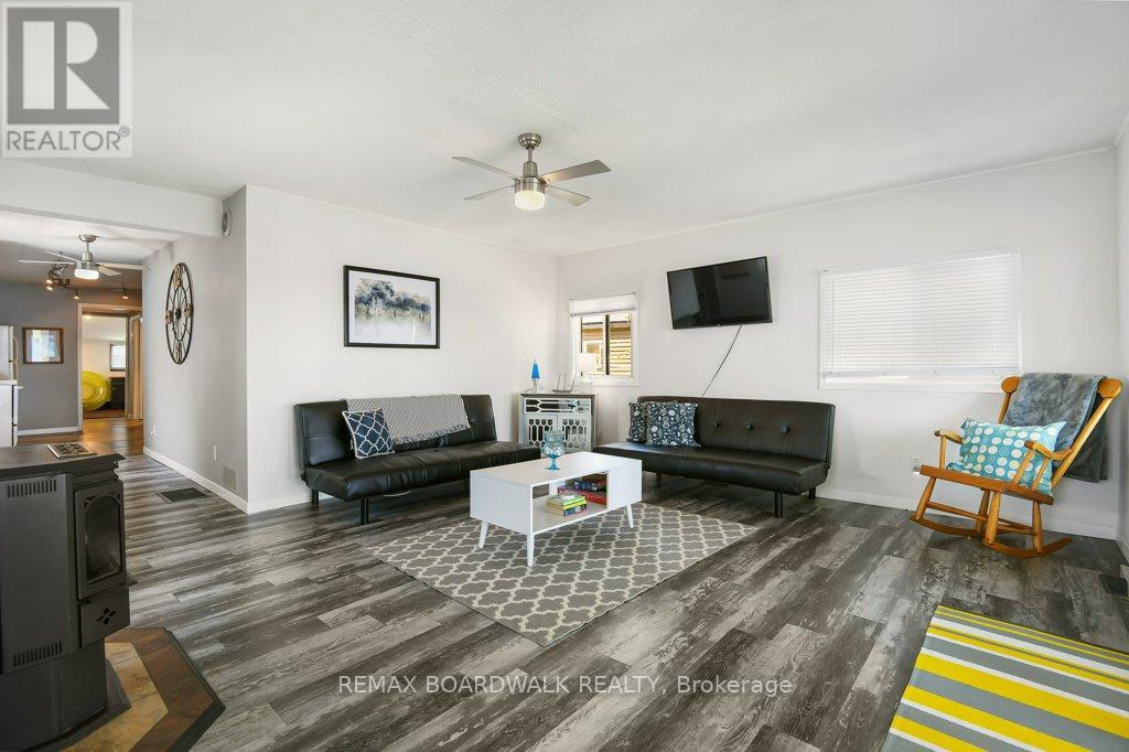 133 Rathwell Shore Road, Beckwith, Ontario  K7C 4L4 - Photo 7 - X12265421