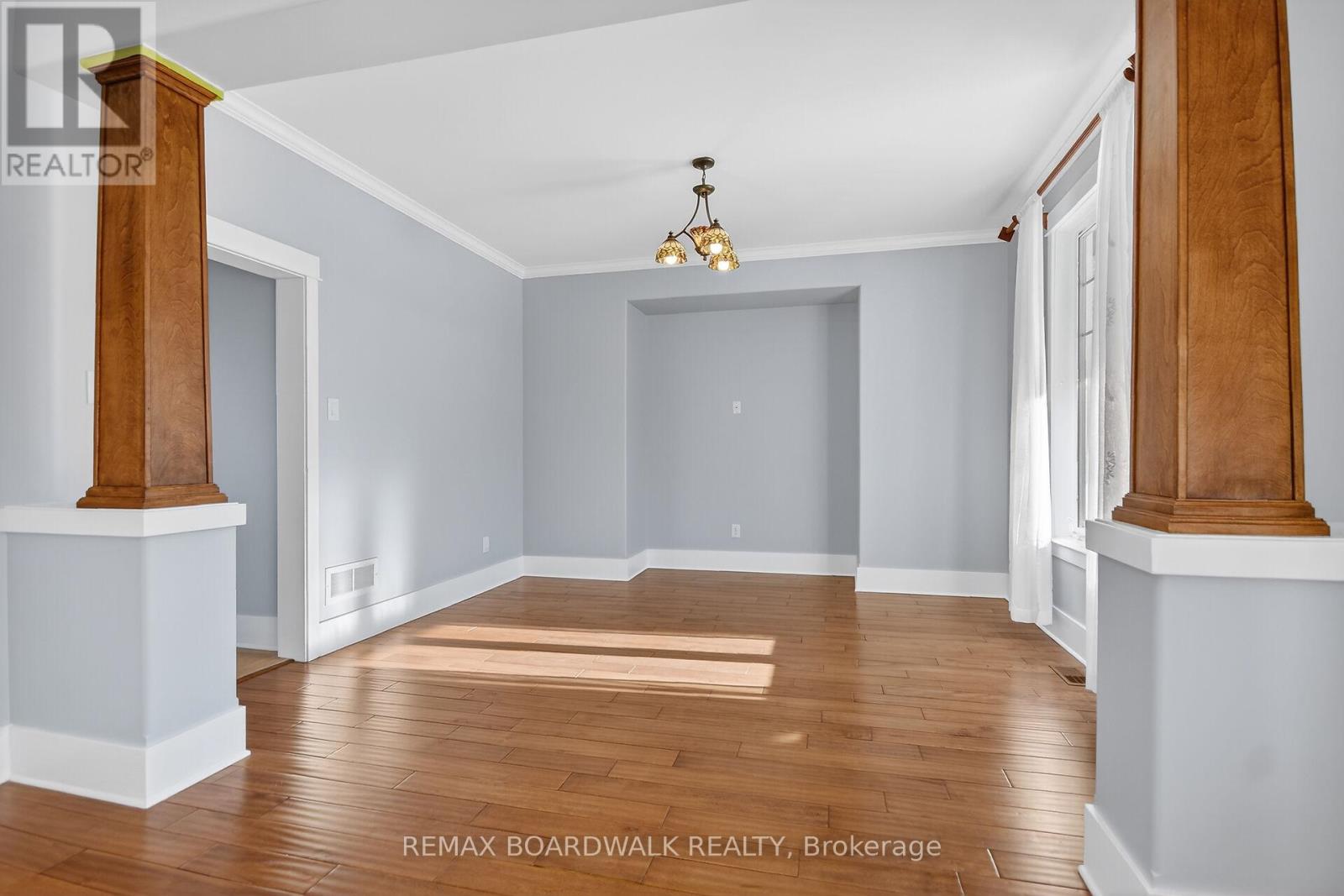 500 Bradbury Court, Ottawa, Ontario  K2W 0A1 - Photo 11 - X12612678