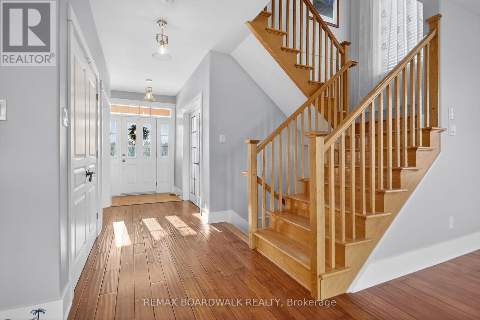 500 Bradbury Court, Ottawa, Ontario  K2W 0A1 - Photo 19 - X12612678