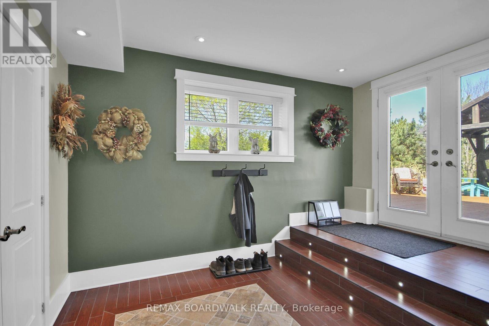 500 Bradbury Court, Ottawa, Ontario  K2W 0A1 - Photo 35 - X12612678